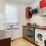 Appartamento W Gdyni Z Ogrodkiem I 2 Sypialniami By Renters Gdynia
