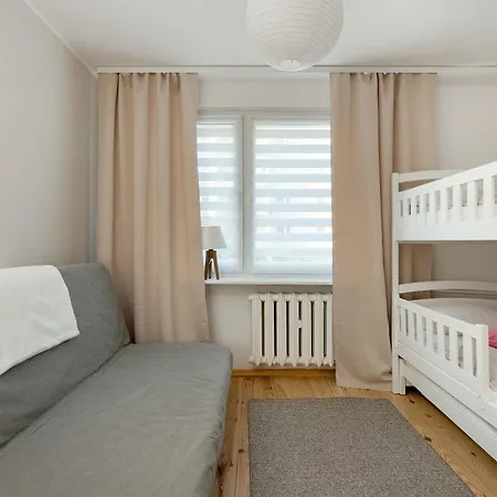 W Gdyni Z Ogrodkiem I 2 Sypialniami By Rent Like Apartment *