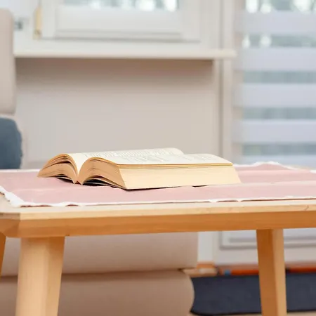 W Gdyni Z Ogrodkiem I 2 Sypialniami By Rent Like شقة