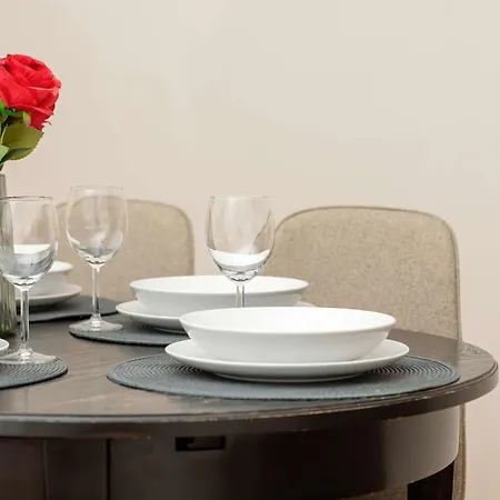 Lejlighed W Gdyni Z Ogrodkiem I 2 Sypialniami By Renters *