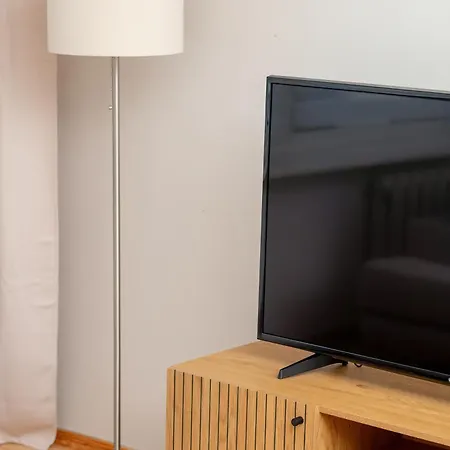 W Gdyni Z Ogrodkiem I 2 Sypialniami By Rent Like Apartment *