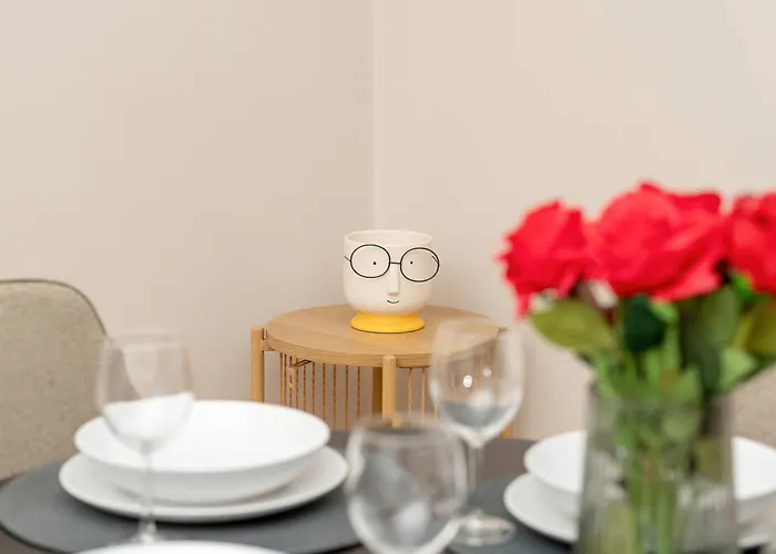 アパート W Gdyni Z Ogrodkiem I 2 Sypialniami By Rent Like *