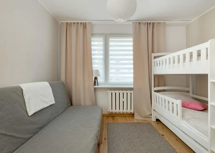 W Gdyni Z Ogrodkiem I 2 Sypialniami By Renters Apartament *