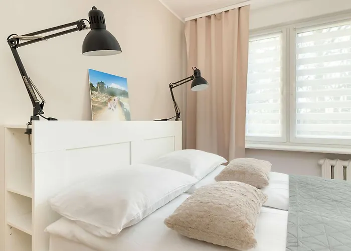 W Gdyni Z Ogrodkiem I 2 Sypialniami By Renters Gdynia