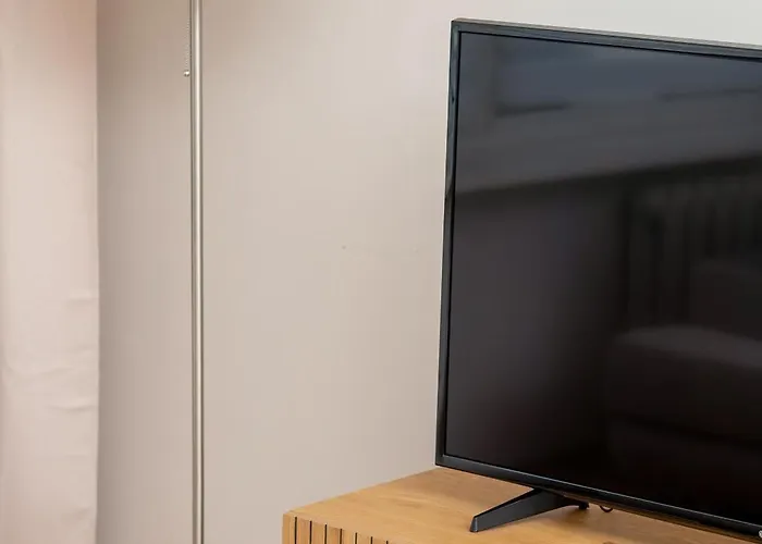 W Gdyni Z Ogrodkiem I 2 Sypialniami By Renters Apartament *